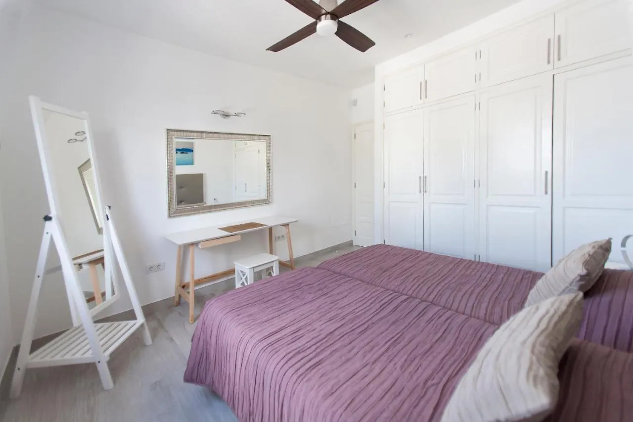 3 Bedroom Villa Delphi With Private Heated Pool. Puerto del Carmen