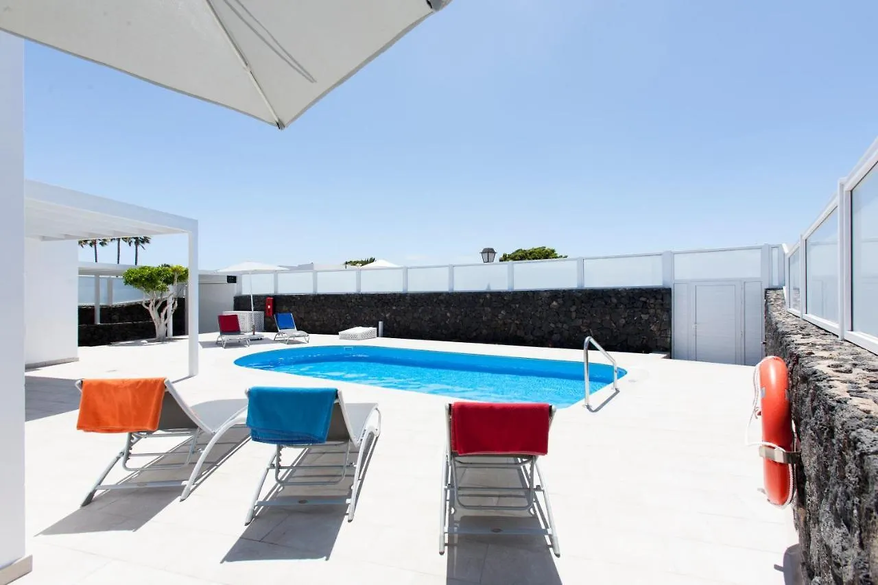 3 Bedroom Villa Delphi With Private Heated Pool. Puerto del Carmen